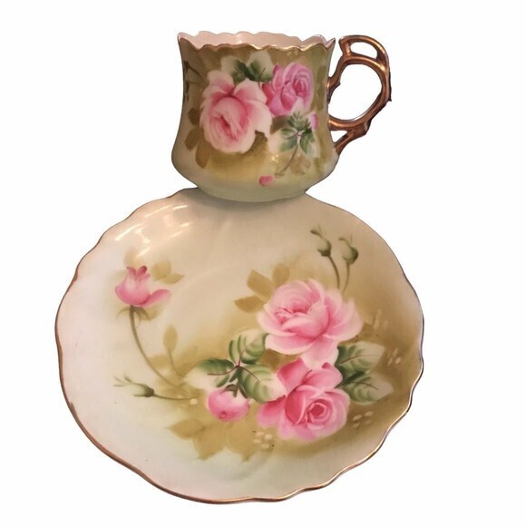 Lefton Hand Painted Cup & Saucer, Pink Roses, Gold Trim‎ & Gold Handle - Picture 3 of 9